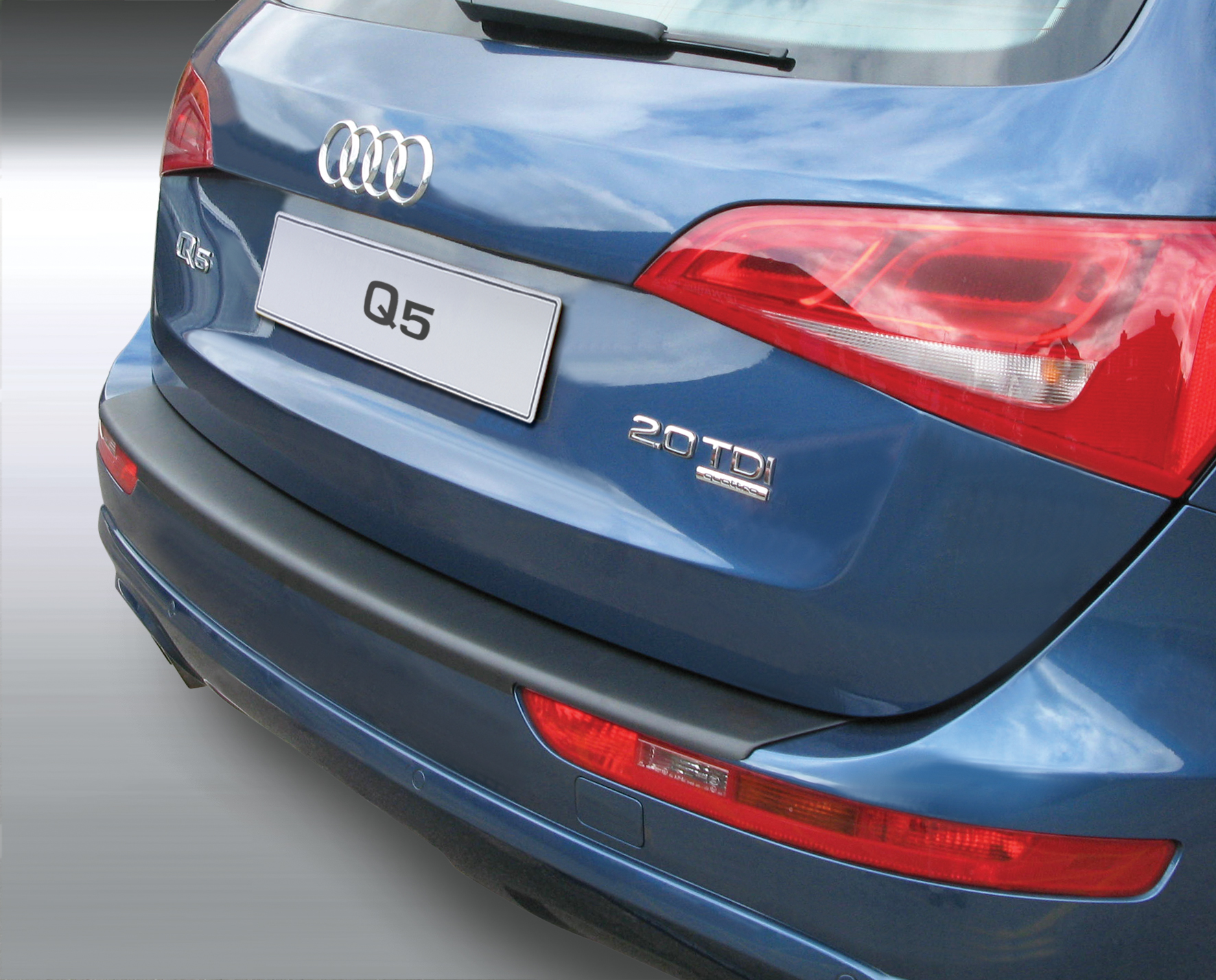 RGM REARGUARD FITS AUDI Q5 2008-2016 Silver/Black/Gloss Black/Carbon Fiber Pattern - Image 5