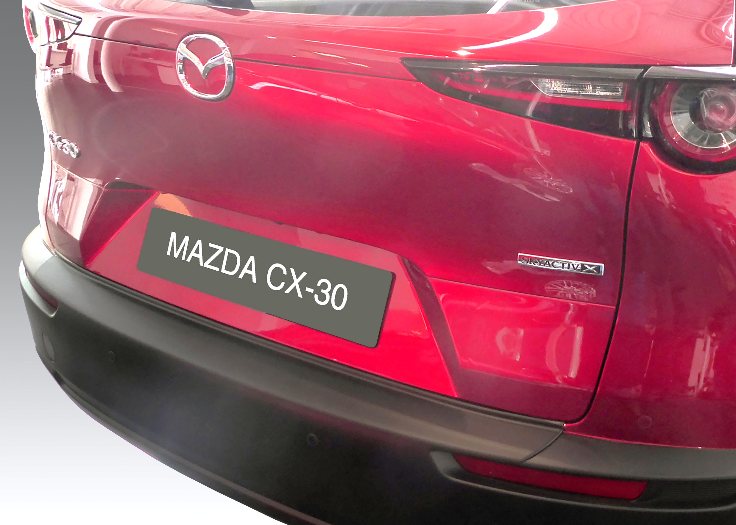 RGM REARGUARD FITS MAZDA CX30 2020-2025 Silver/Black/Gloss Black/Carbon Fiber Pattern - Image 5